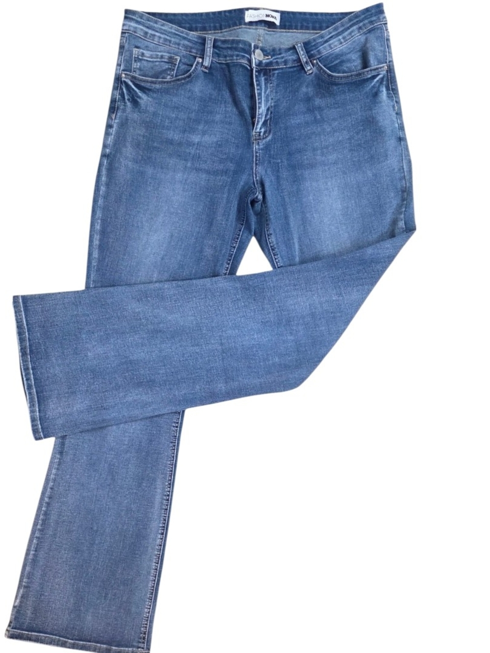Fashion Nova Flare Jeans 42” Inseam Long Tall Medium Wash Denim. Free Shipping.